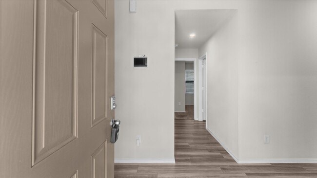 Building Photo - 9257 Inland Leather Ln