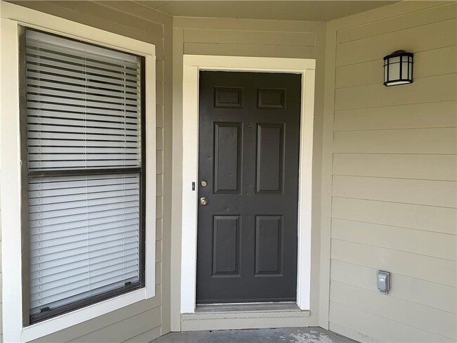Foto del edificio - 10616 Mellow Meadows Dr