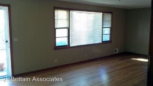 Building Photo - 2 br, 1 bath House - 916 Stewart Street