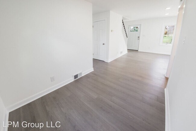 Building Photo - 4 br, 1 bath House - 1630 N Irving