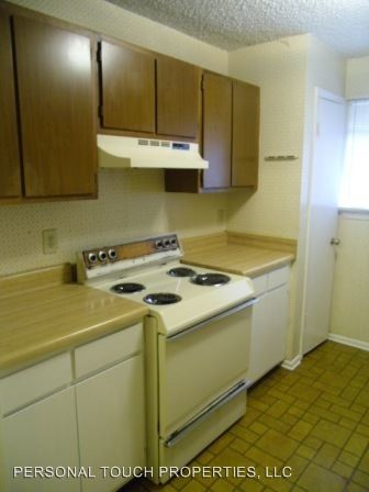 Foto del edificio - 8212 Stern Ave