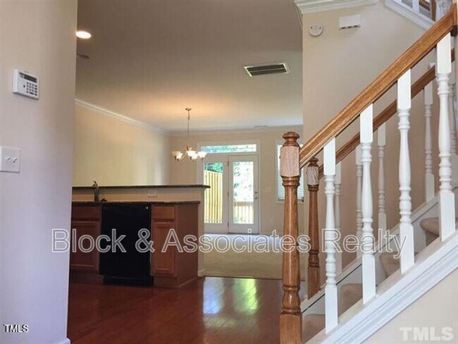 Foto del edificio - 4644 Altha St