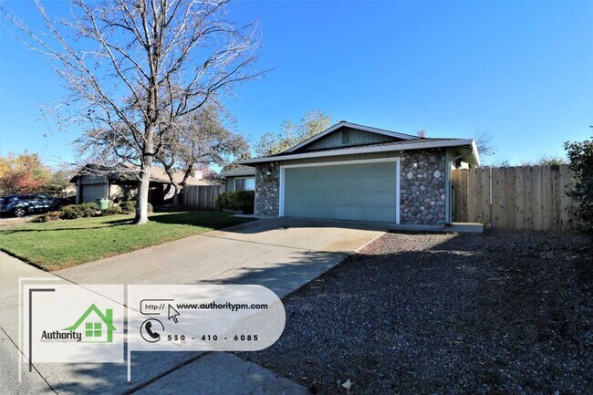Building Photo - 2978 Seminole Dr