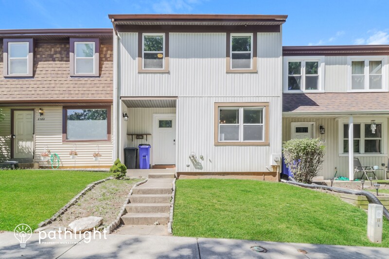 Foto principal - 8390 Discovery Pl