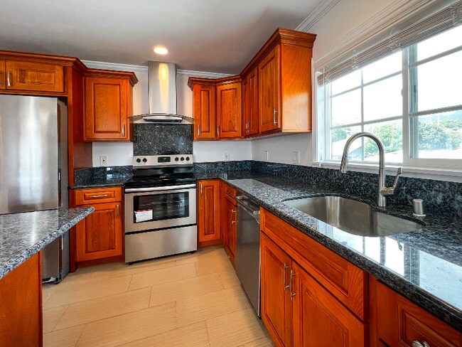 Foto del edificio - 2240 Metcalf St