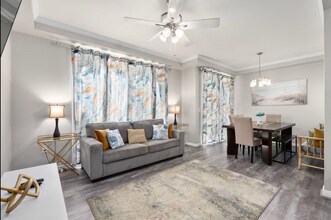 Building Photo - 92-1519-1519 Aliinui Dr