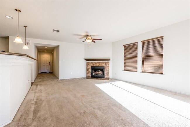 Building Photo - 301 Rummel Dr