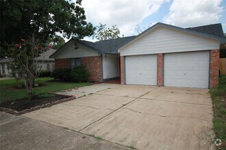 Building Photo - 22138 Birch Valley Dr