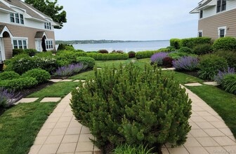 Building Photo - 62 Canoe Place Rd