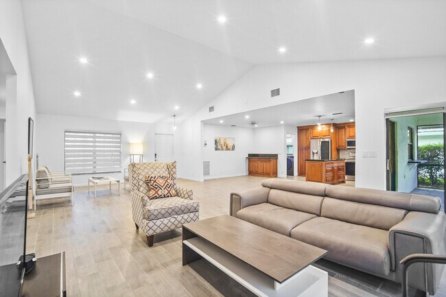 Building Photo - 10273 Crosswind Rd