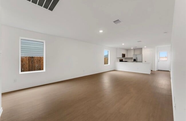 Building Photo - 10475 Cloud Nine Ct