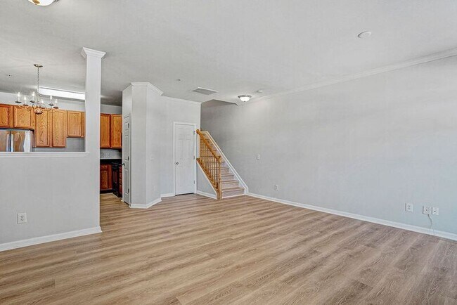 Foto del edificio - 2210 Valley Edge Dr