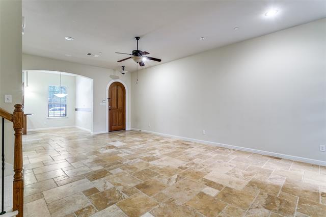 Foto del edificio - 8608 Augustine Rd