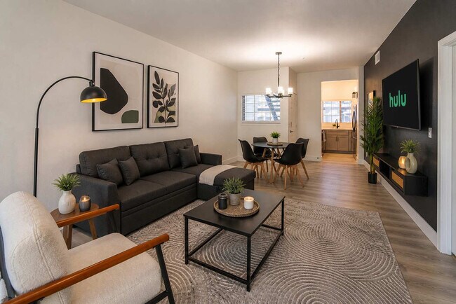 Foto del edificio - 7900 E Princess Dr