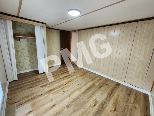 Foto del edificio - 306 Gethsemane Dr