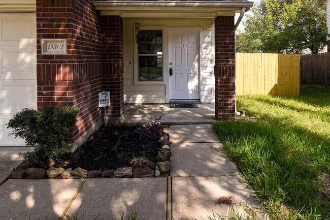 Foto del edificio - 19362 Moss Meadow Ln