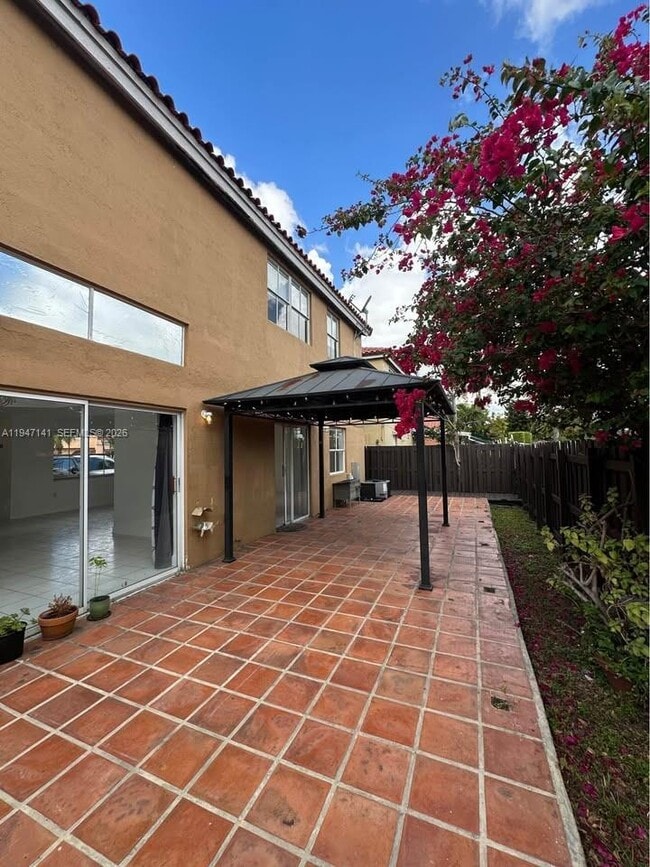 Building Photo - 8417 NW 1st Terrace