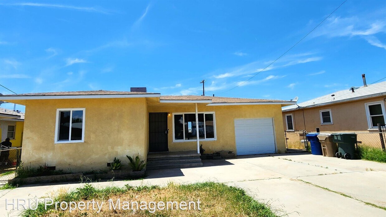 3 br, 1 bath House 1723 Melody Ln House for Rent in Bakersfield, CA