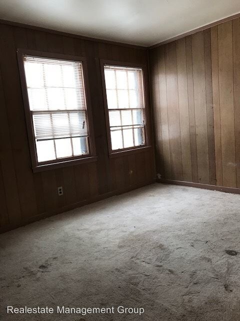 Foto del edificio - 4309 E Lincoln St