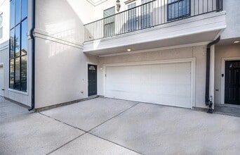 Building Photo - 4413 Koehler St