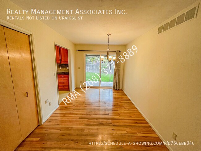 Foto del edificio - 2360 S Ridgeview-Way