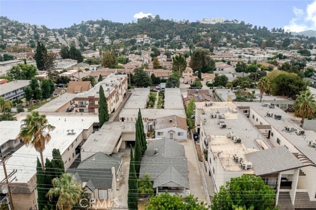 Foto del edificio - 818 E Windsor Rd