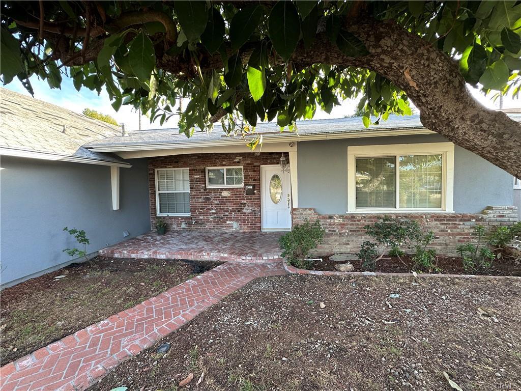 Foto principal - 23018 Hartland St