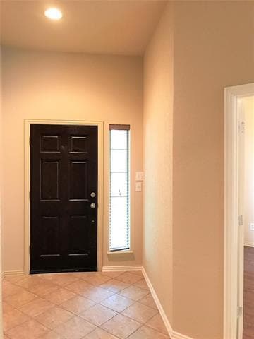 Building Photo - 2617 Independence Dr