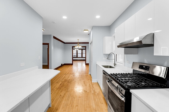 Building Photo - 4218 N Monitor Ave