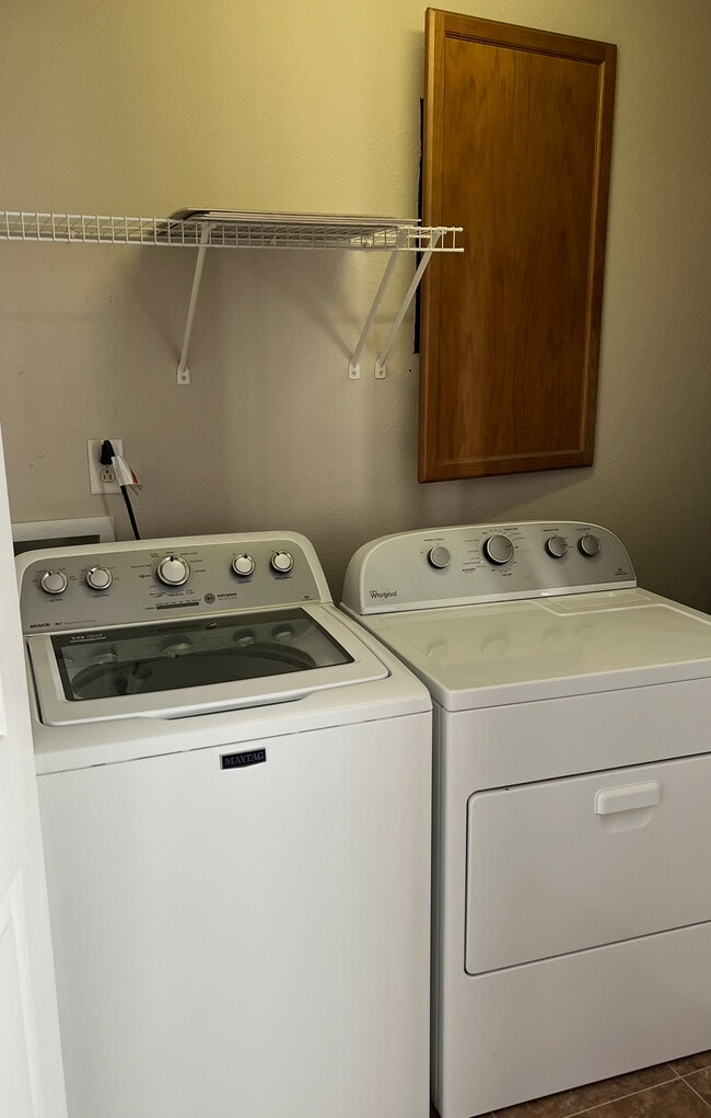 Building Photo - 155 Casbah Run