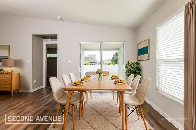 Foto del edificio - 1423 NE 16th Pl