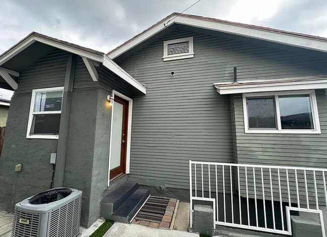 Building Photo - 3629 Marmion Way