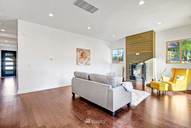 Foto del edificio - 2105 S Orcas St