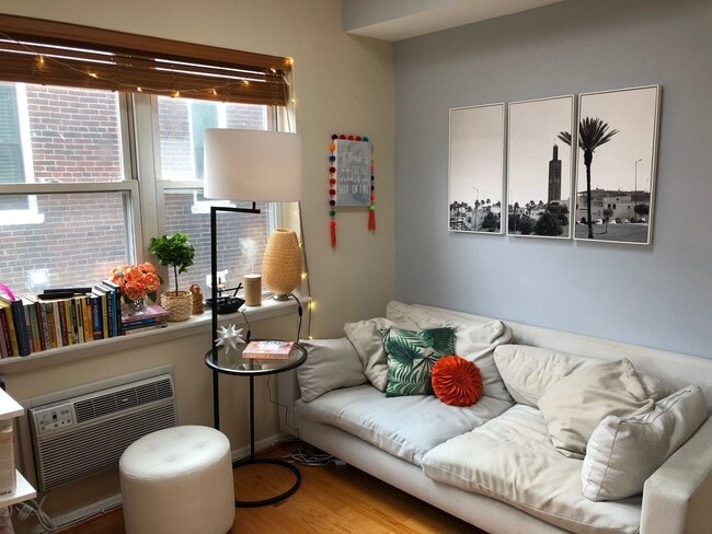 Building Photo - 1521 Kingman Pl NW