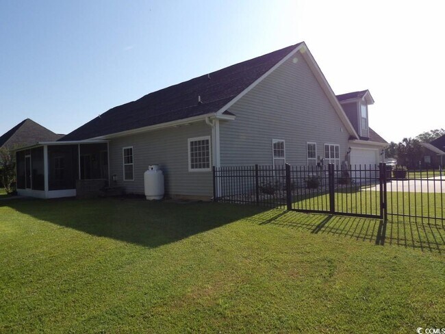 Building Photo - 124 Mesa Raven Dr