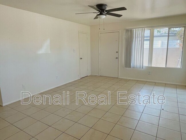 Foto del edificio - 4719 N 15th Ave