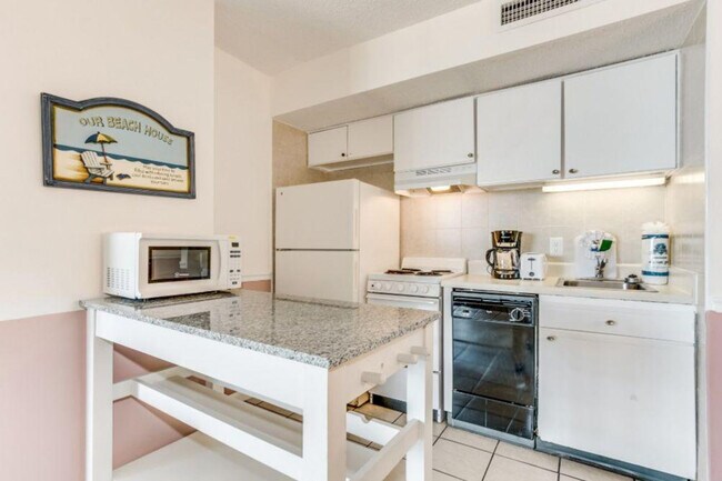 Foto del edificio - 5523 N Ocean Blvd