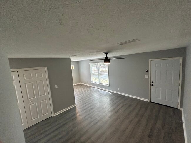 Building Photo - 4205 Mica Ave