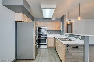 Building Photo - 3168 Tarpon