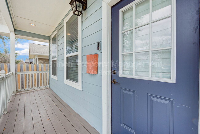 Foto del edificio - 921 Kern St