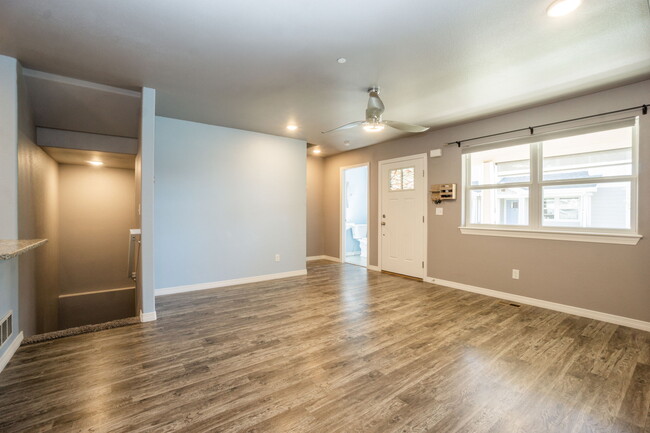 Foto del edificio - 6104 Summit Peak Ct