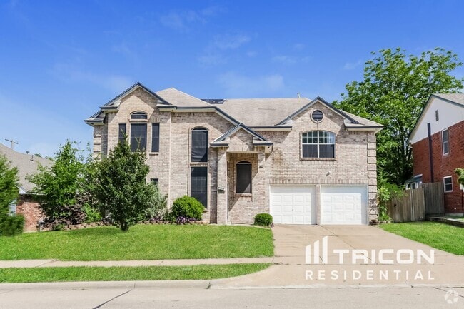 Building Photo - 3416 Tulip Ln