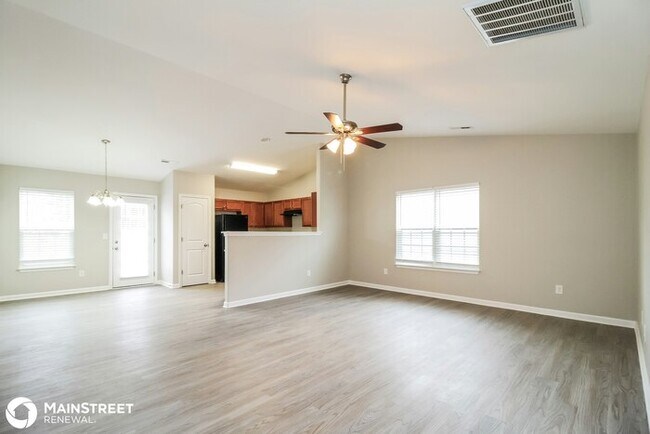 Foto del edificio - 781 Petree Farm Ln, Rural Hall, NC 27045