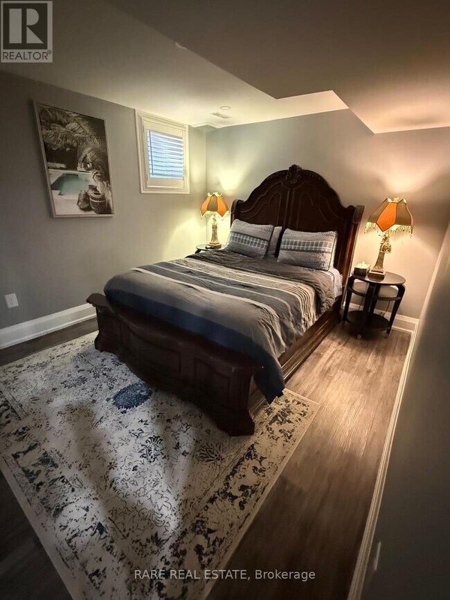 Photo du bâtiment - 20 Arctic Fox Crescent