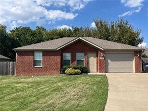 Building Photo - 3233 Cherry Knoll Cir