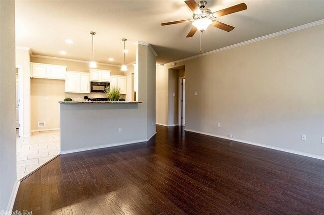 Building Photo - 5716 Little Elm Ln