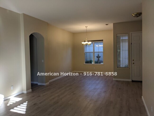 Building Photo - LEASED--Eureka Village Single Story 4 Bedroom