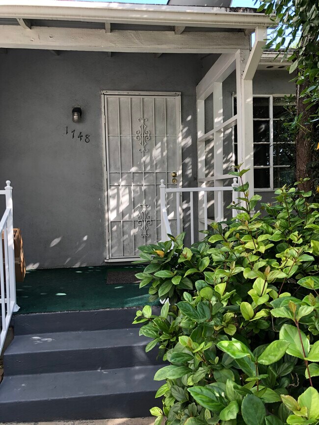 FRONT DOOR ENTRY - 1748 Malcolm Ave