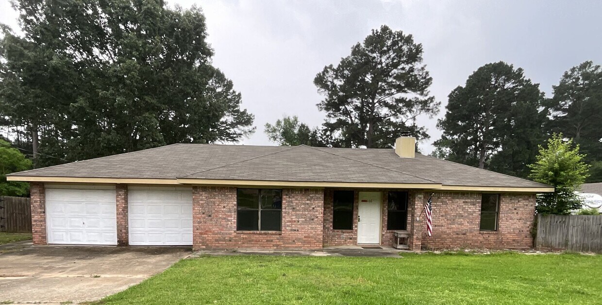 Primary Photo - 106 Burnley Drive