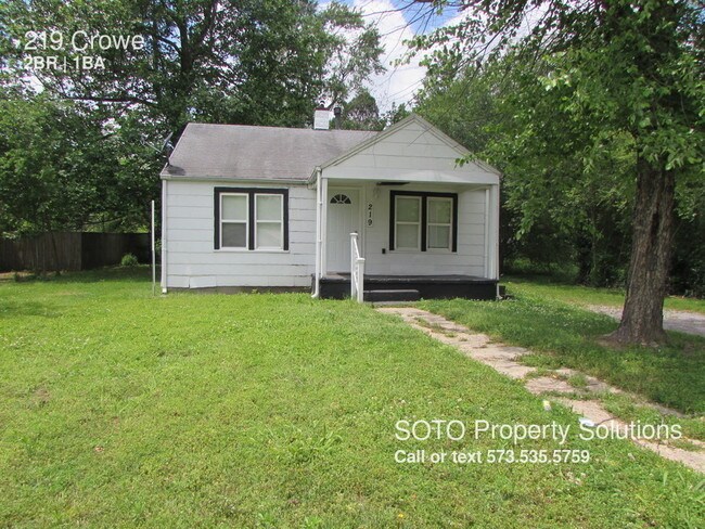 Building Photo - 219 Crowe St